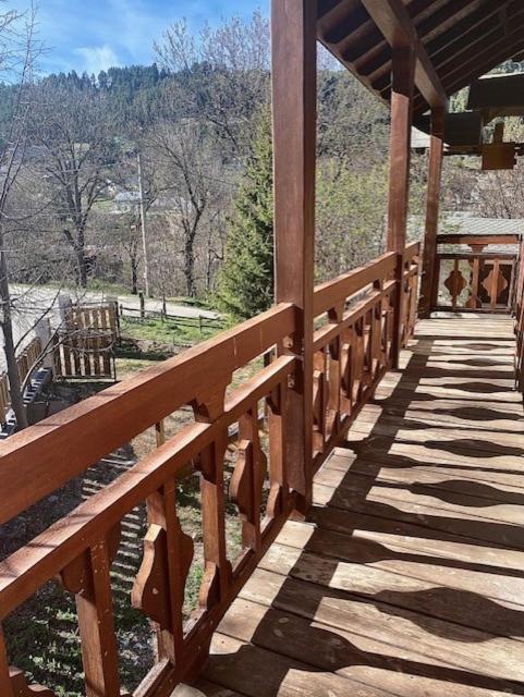 Appartement Avec Vue Et Jardin Formiguères Buitenkant foto