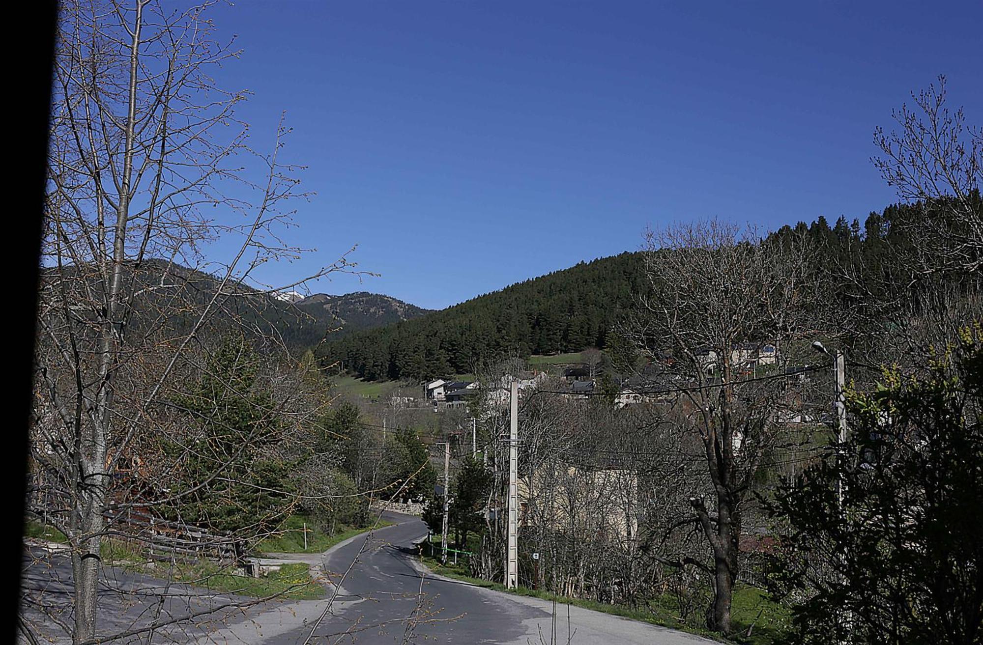 Appartement Avec Vue Et Jardin Formiguères Buitenkant foto